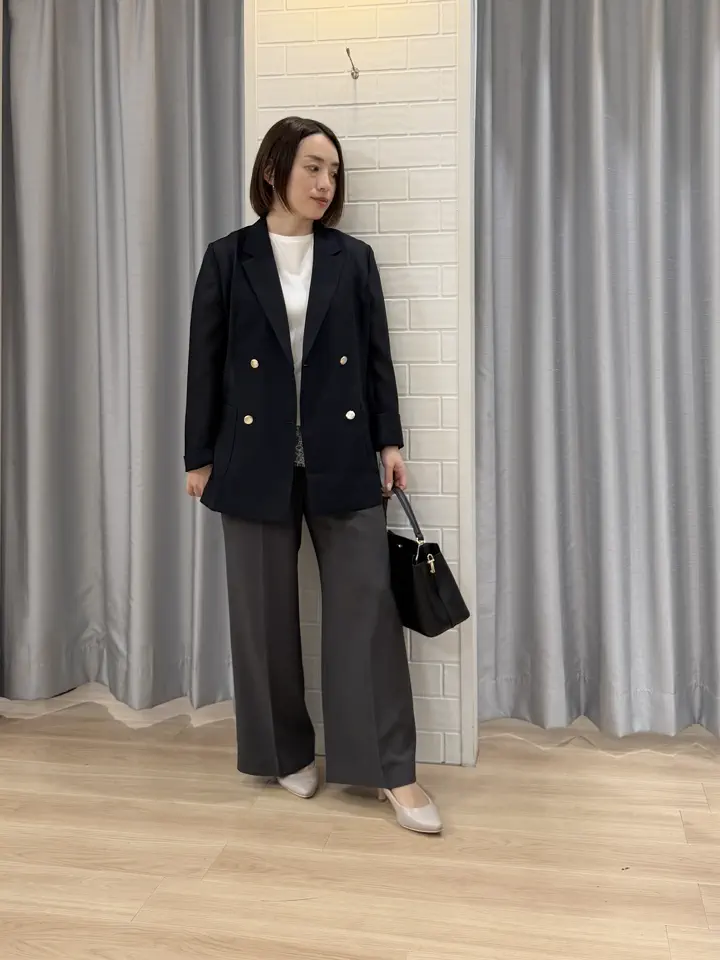ANY SIS 丸岡 コーディネート画像
