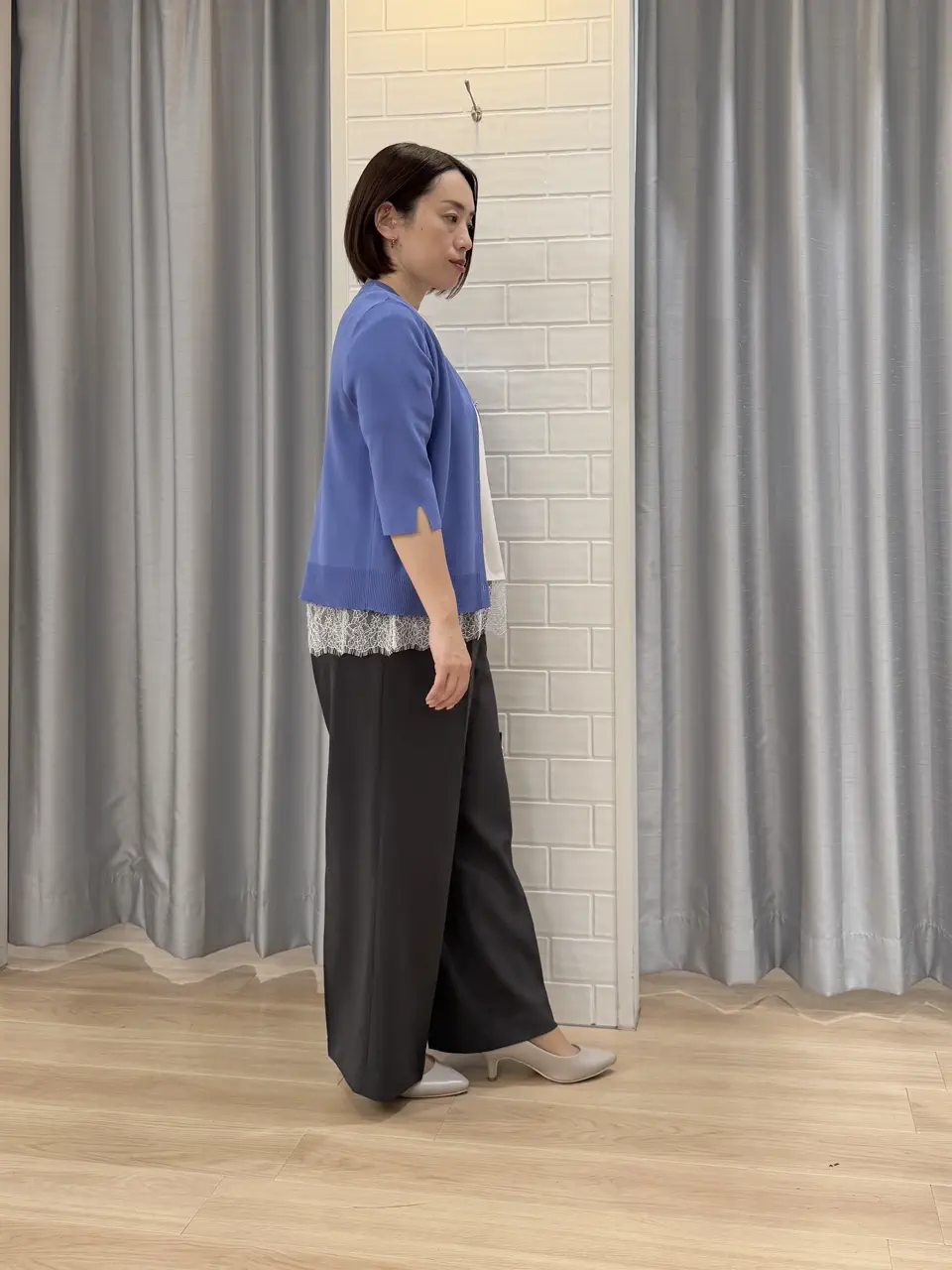 ANY SIS 丸岡 コーディネート画像