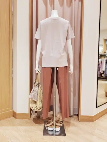 ANY SIS 岩田 コーディネート画像