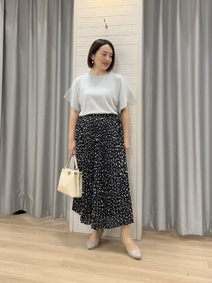 ANY SIS 丸岡 コーディネート画像