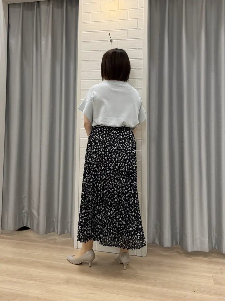 ANY SIS 丸岡 コーディネート画像