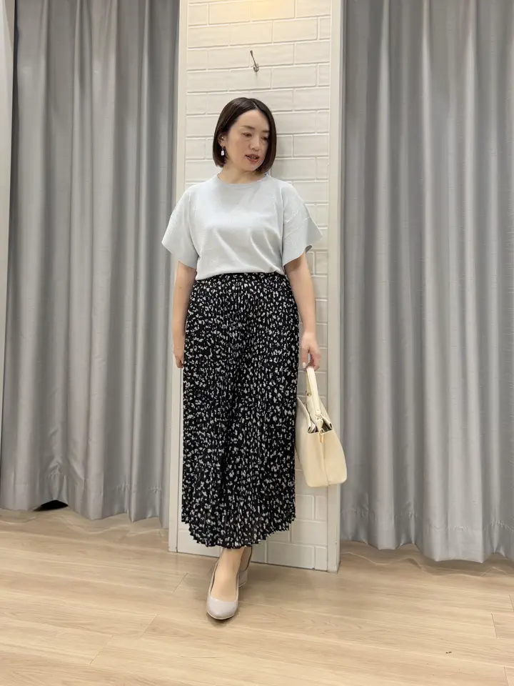 ANY SIS 丸岡 コーディネート画像