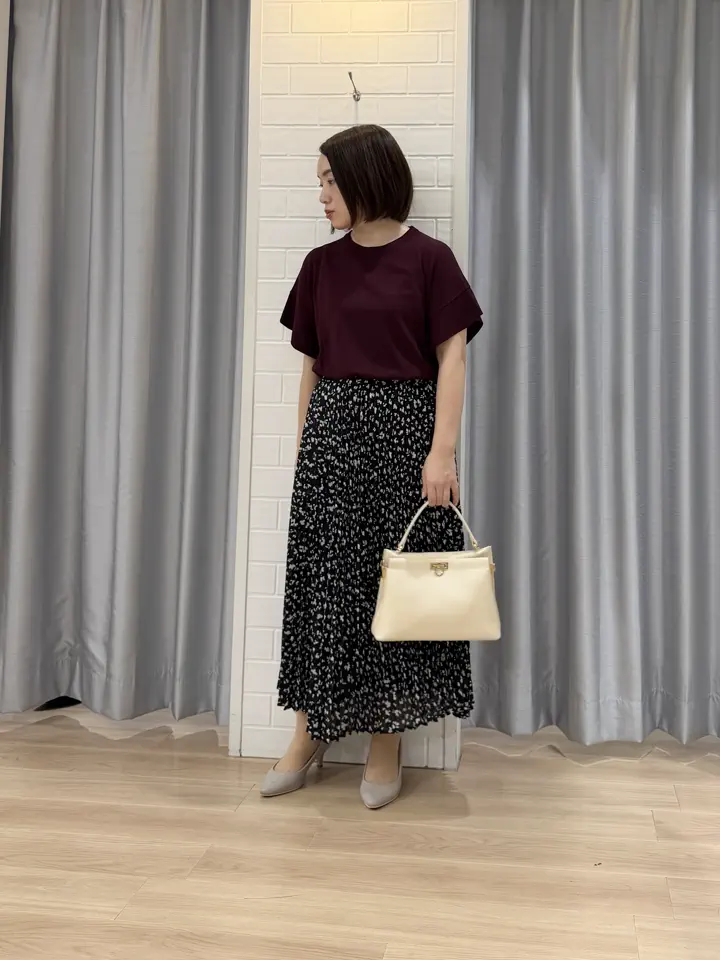 ANY SIS 丸岡 コーディネート画像