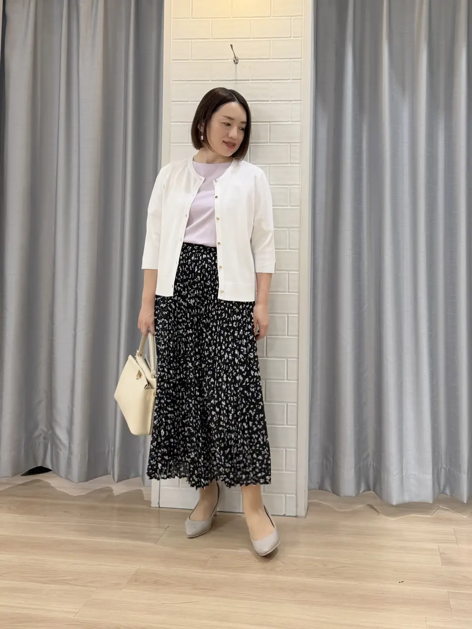 ANY SIS 丸岡 コーディネート画像
