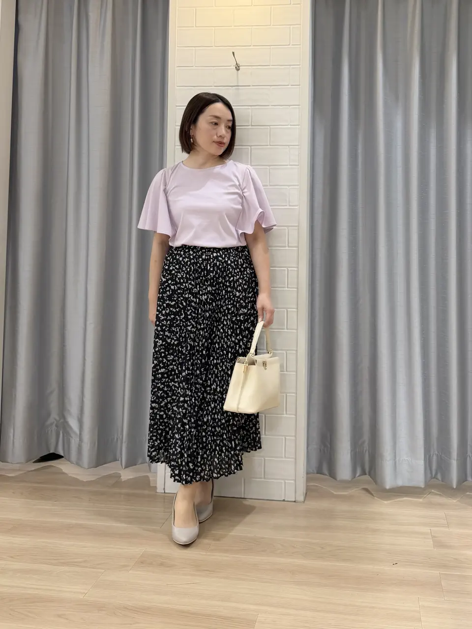 ANY SIS 丸岡 コーディネート画像