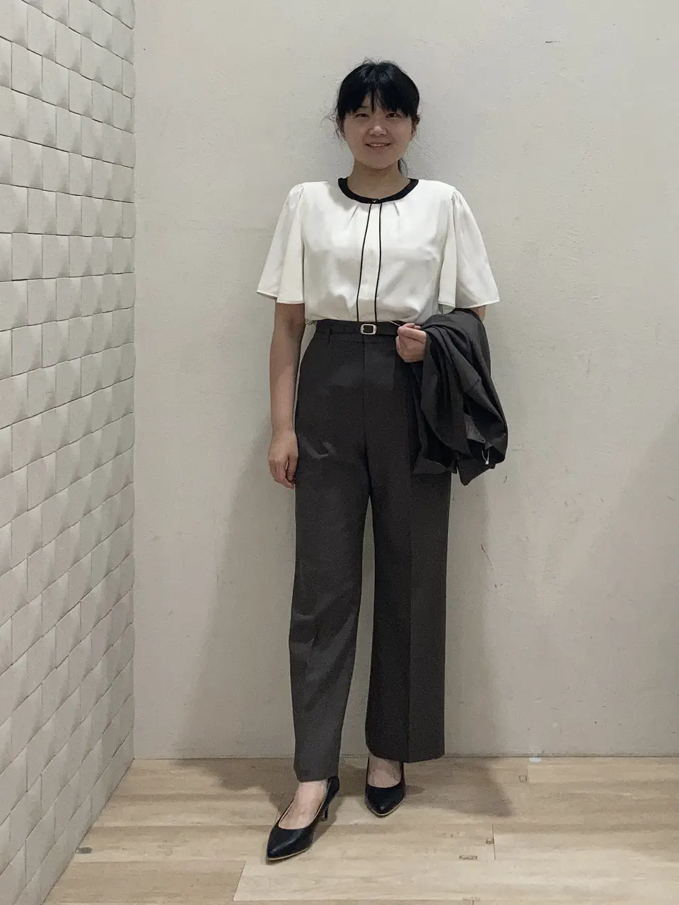 ANY SIS 川根　彩 コーディネート画像