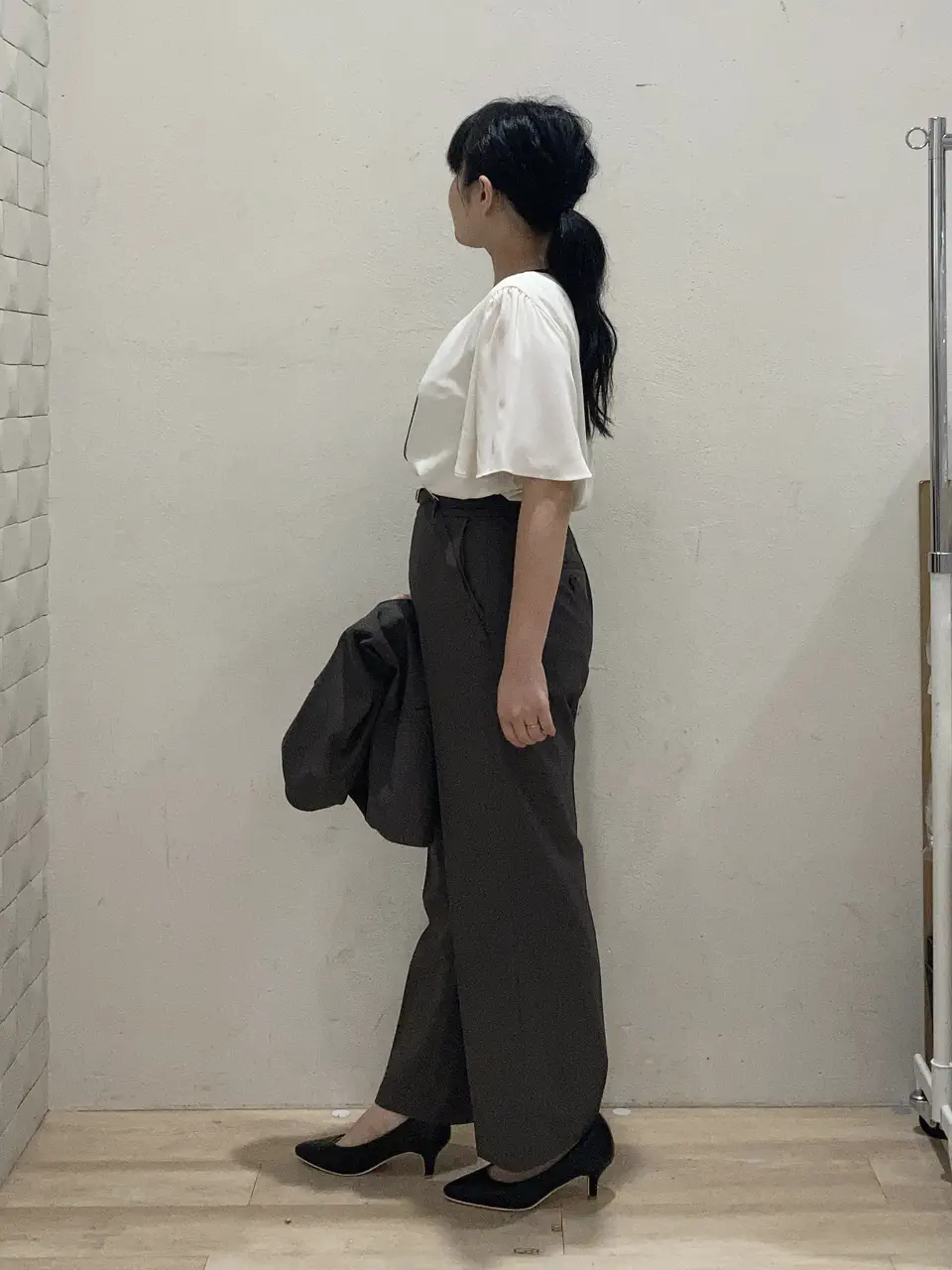 ANY SIS 川根　彩 コーディネート画像