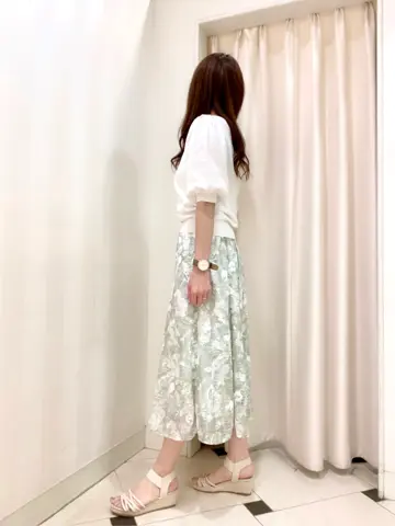 ANY SIS 金井 コーディネート画像