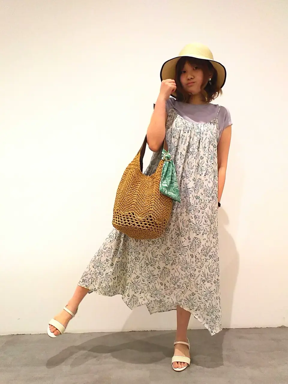  川根　彩 コーディネート画像