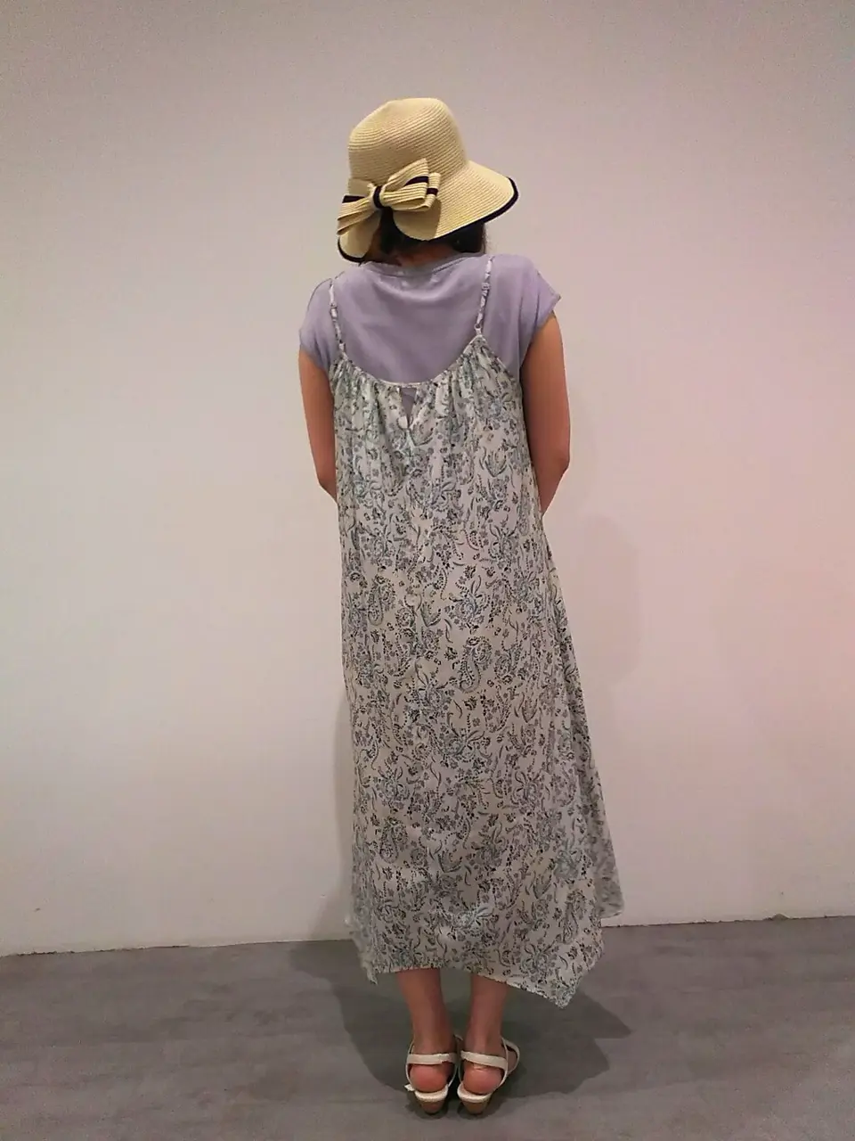 ANY SIS 川根　彩 コーディネート画像