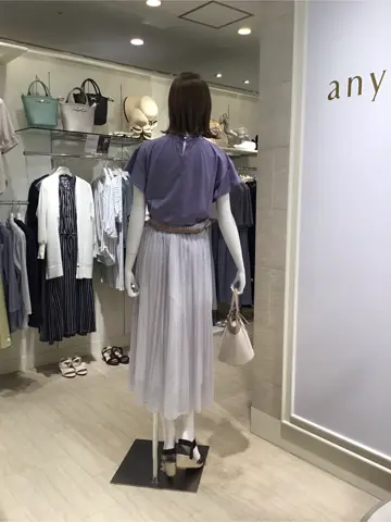 ANY SIS 島崎 コーディネート画像