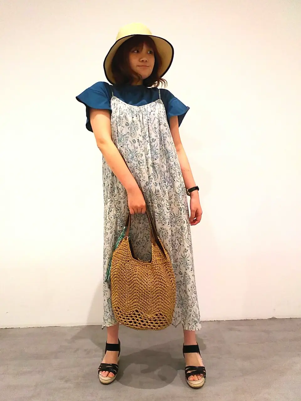  川根　彩 コーディネート画像