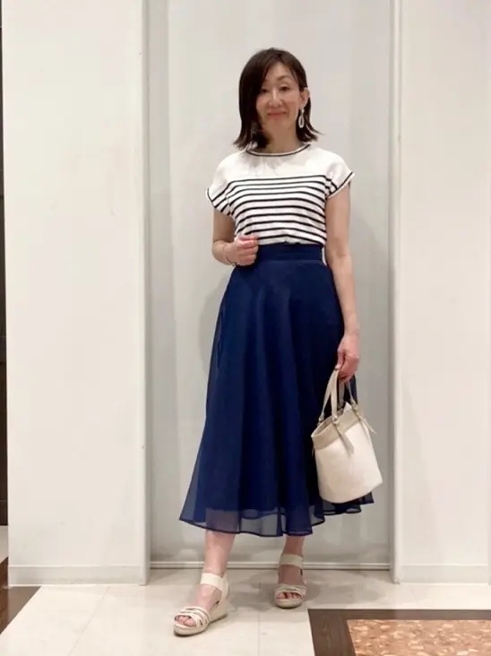 ANY SIS スタッフ コーディネート画像