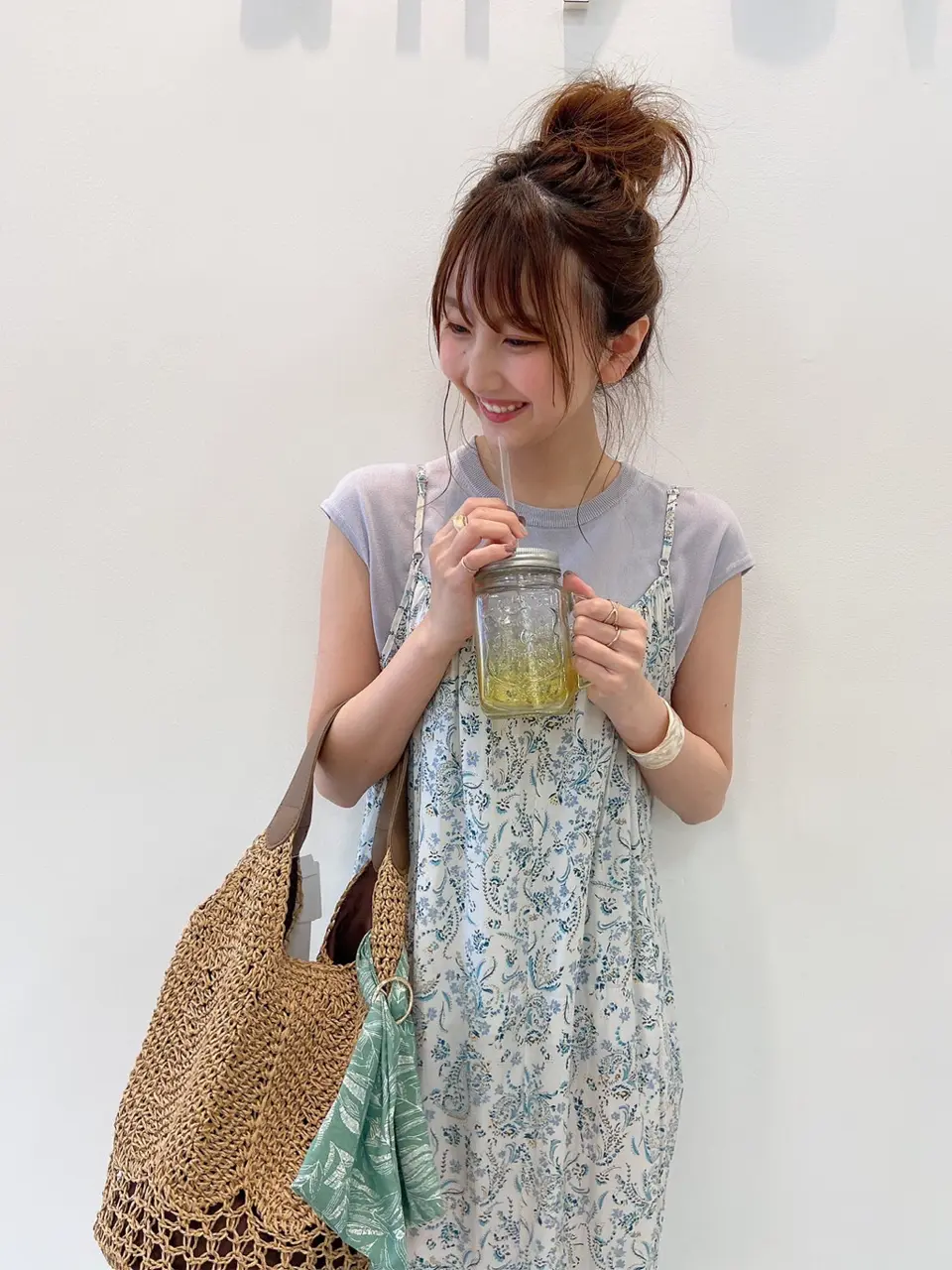 ANY SIS スタッフ コーディネート画像