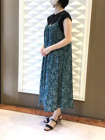 ANY SIS N コーディネート画像