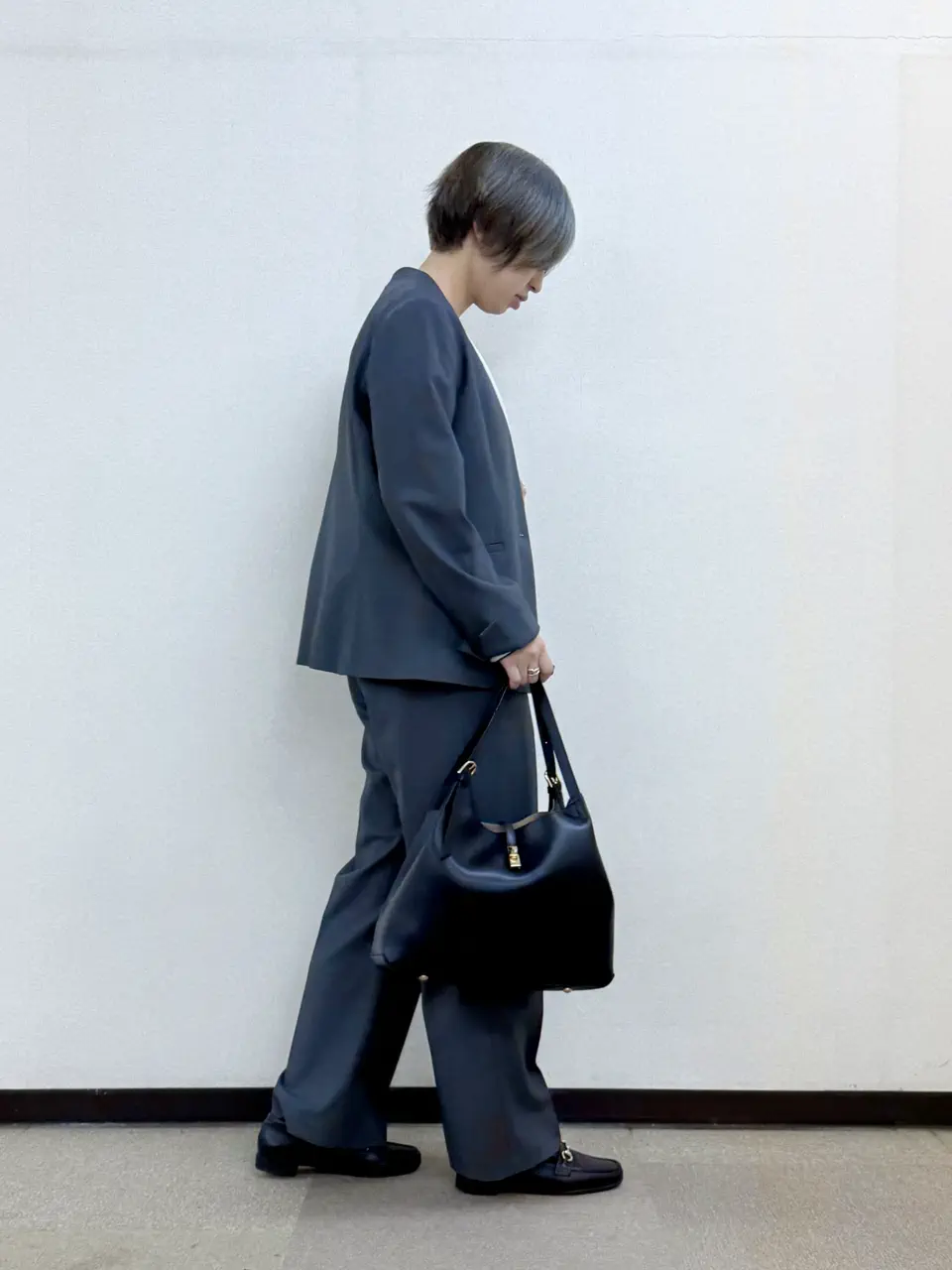 ANY SIS 村上 コーディネート画像