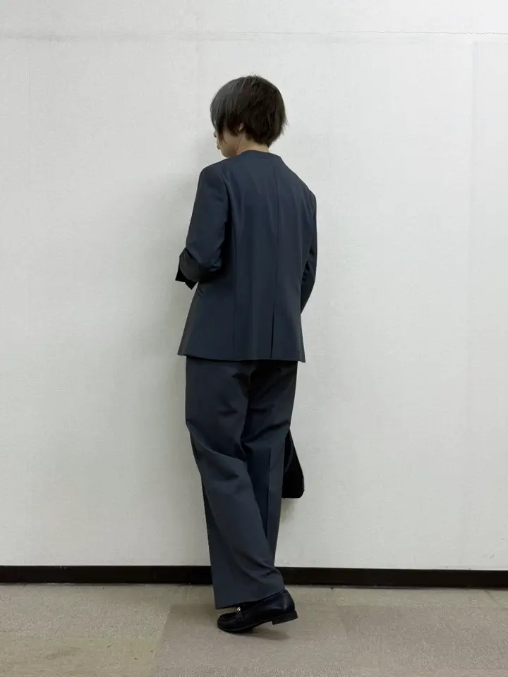 ANY SIS 村上 コーディネート画像