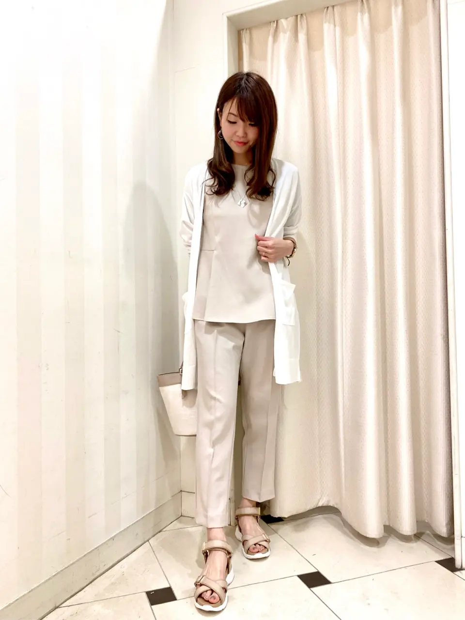 ANY SIS 金井 コーディネート画像