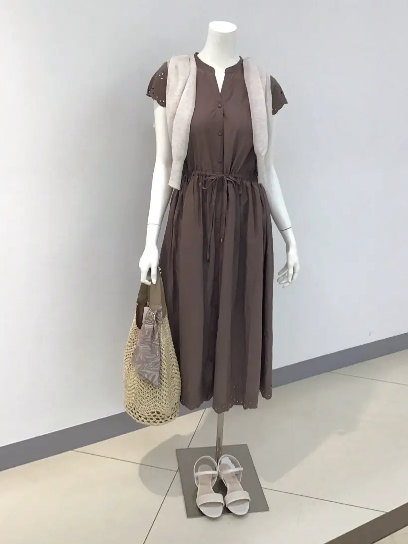 ANY SIS 橋本 コーディネート画像