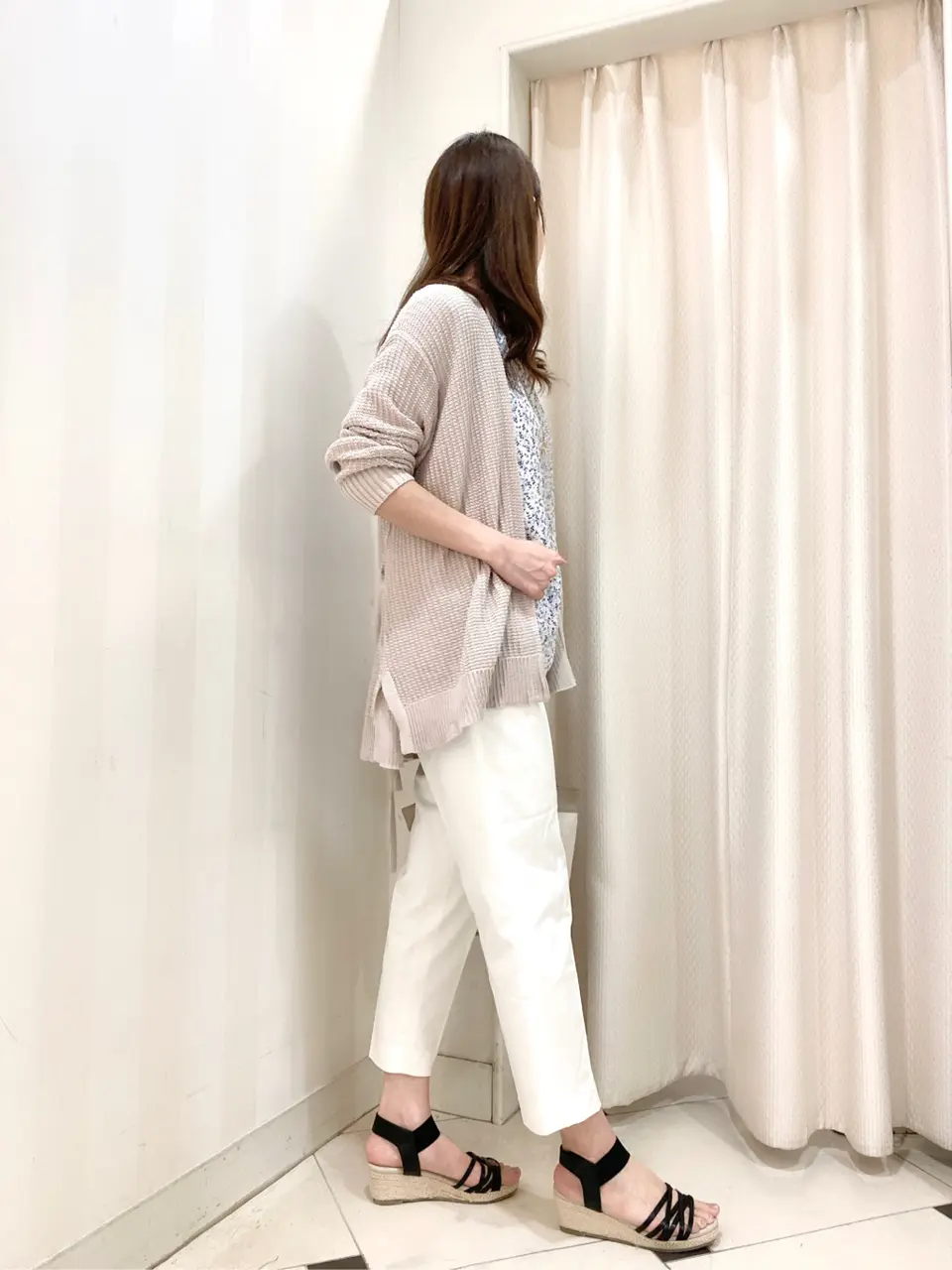 ANY SIS 金井 コーディネート画像