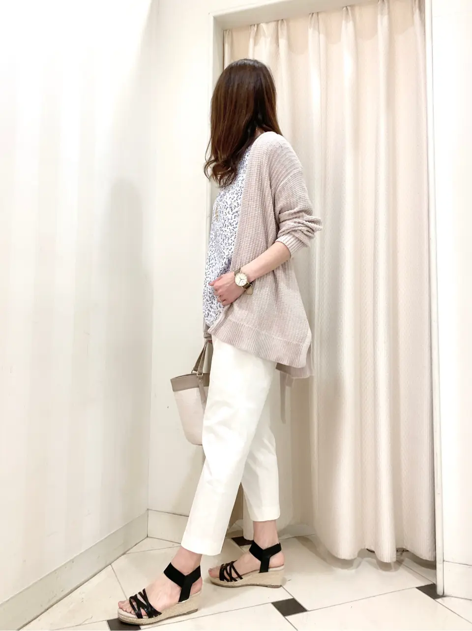 ANY SIS 金井 コーディネート画像