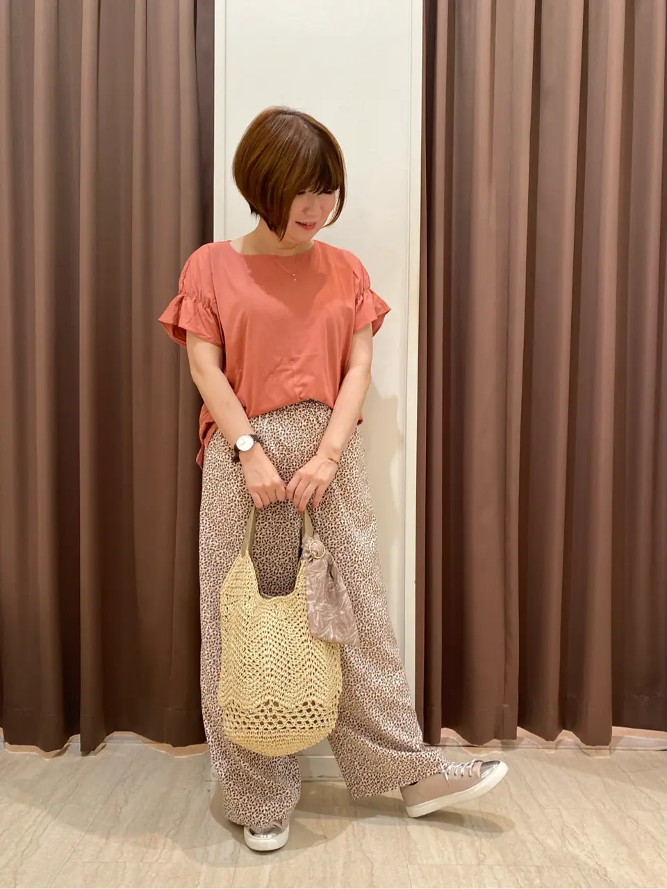 ANY SIS 岩本 コーディネート画像