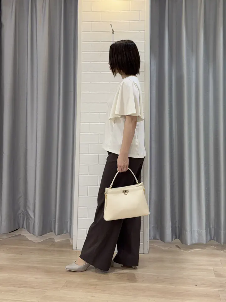 ANY SIS 丸岡 コーディネート画像