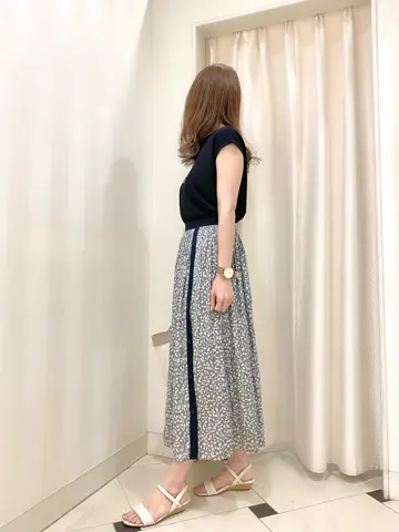 ANY SIS 金井 コーディネート画像