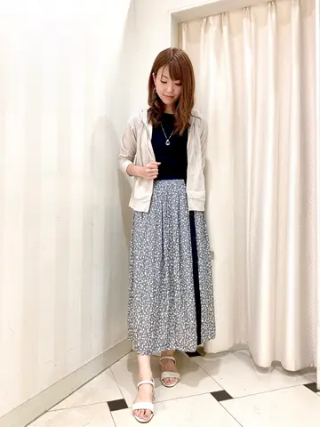 ANY SIS 金井 コーディネート画像