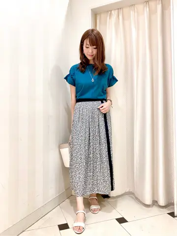 ANY SIS 金井 コーディネート画像