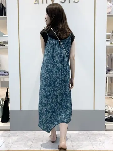 ANY SIS 岡本 コーディネート画像