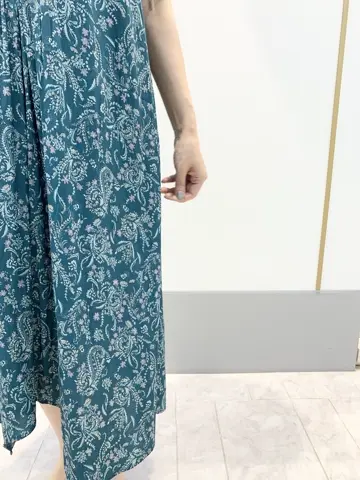 ANY SIS 岡本 コーディネート画像