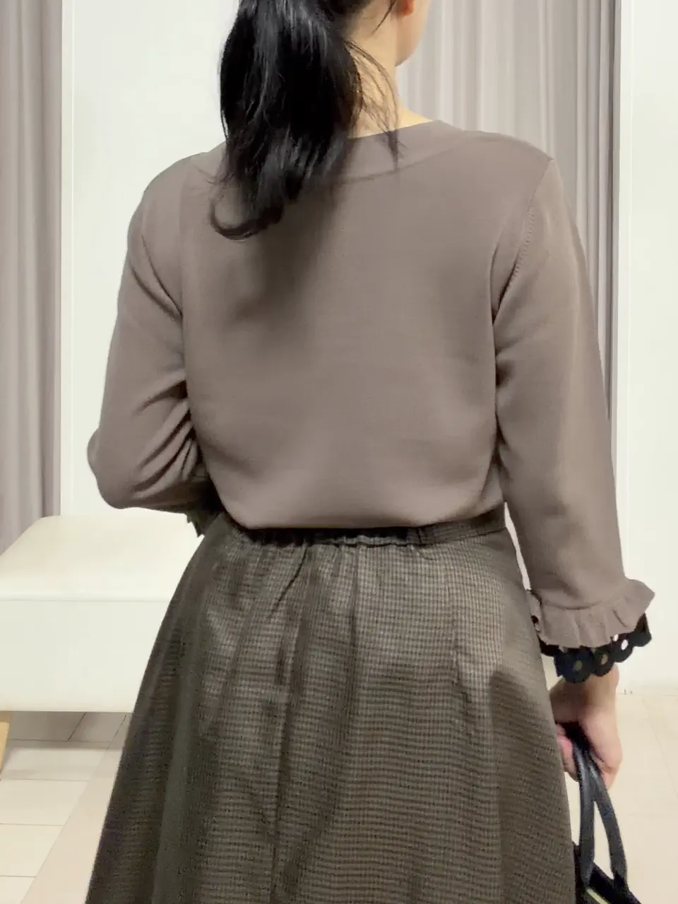 ANY SIS ナラ コーディネート画像