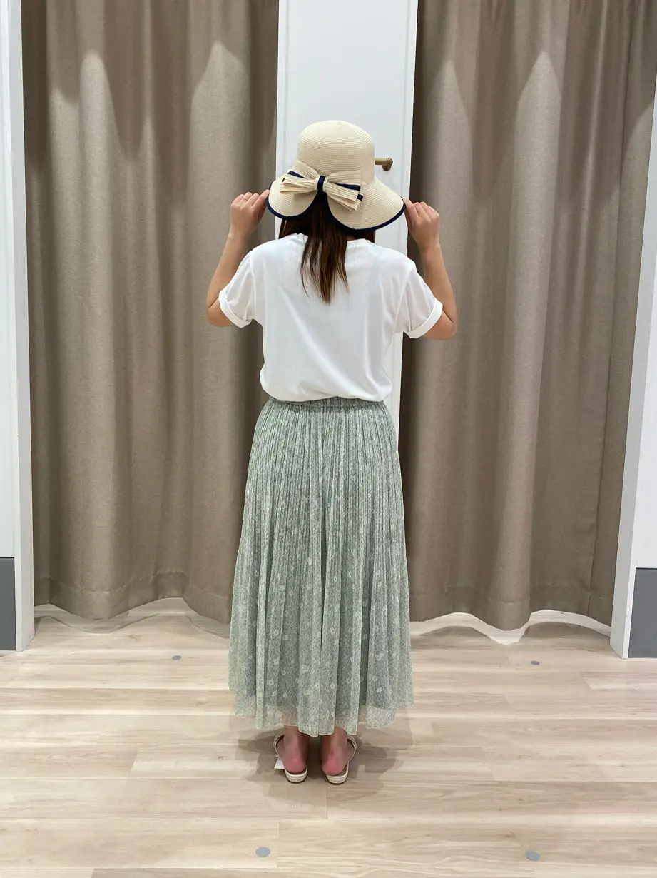 ANY SIS 瀬野 コーディネート画像