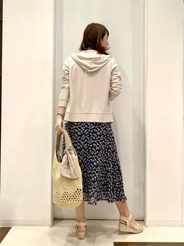 ANY SIS 横田 コーディネート画像