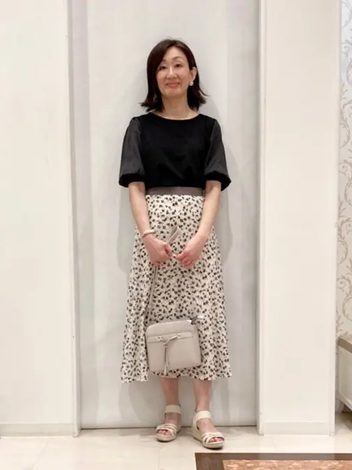 ANY SIS スタッフ コーディネート画像