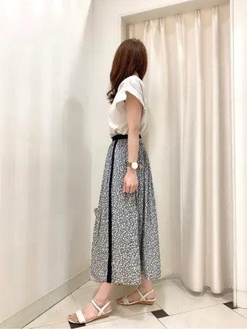 ANY SIS 金井 コーディネート画像