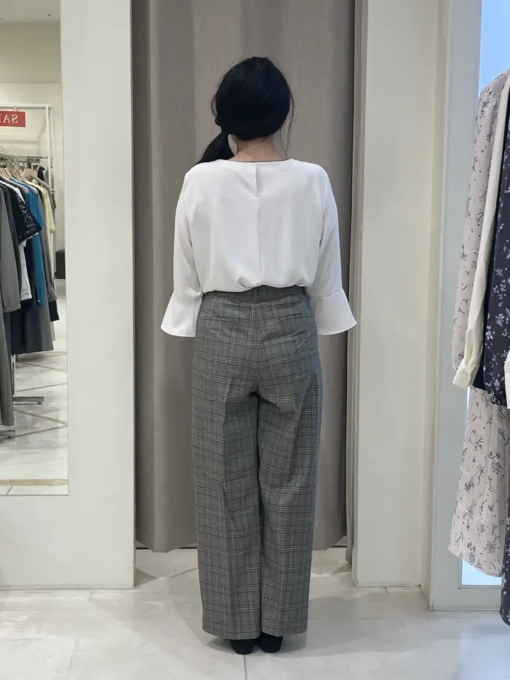 ANY SIS 川根　彩 コーディネート画像