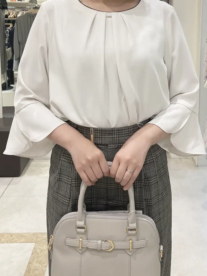 ANY SIS 川根　彩 コーディネート画像