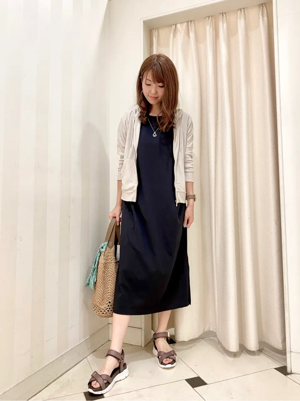 ANY SIS 金井 コーディネート画像