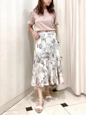 ANY SIS 金井 コーディネート画像