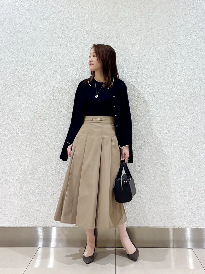 ANY SIS 加藤 コーディネート画像