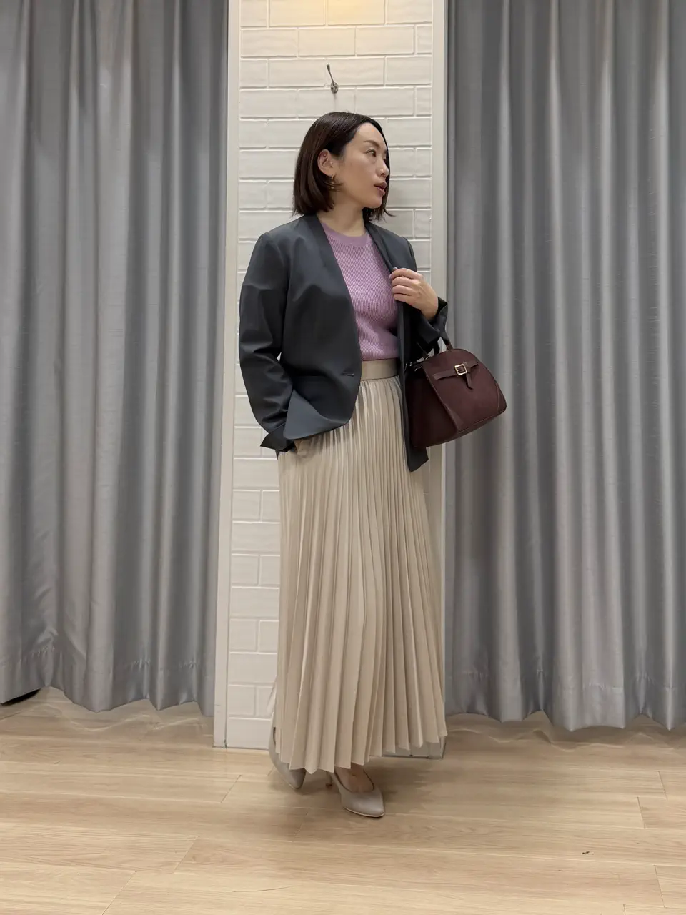 ANY SIS 丸岡 コーディネート画像