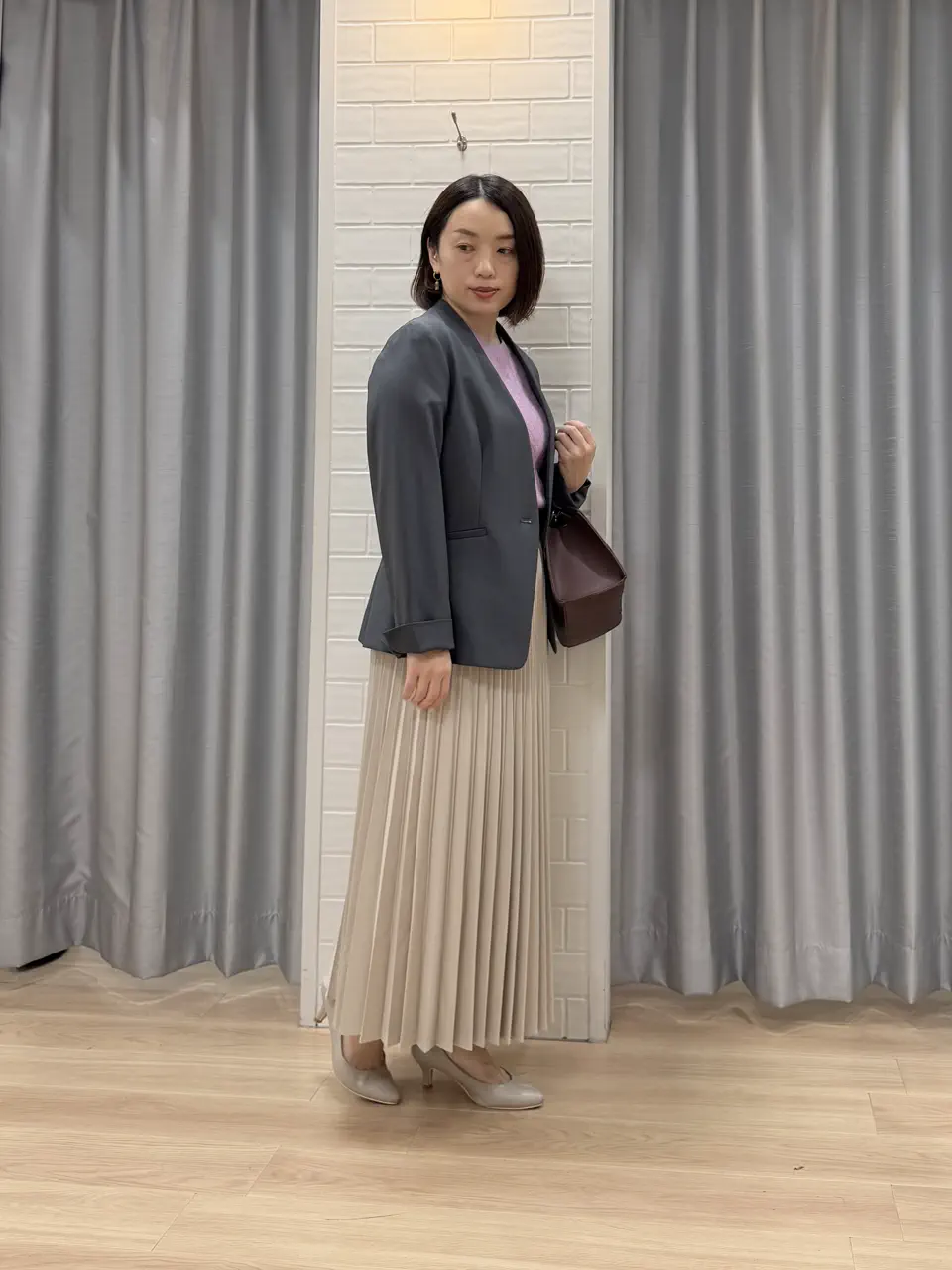 ANY SIS 丸岡 コーディネート画像