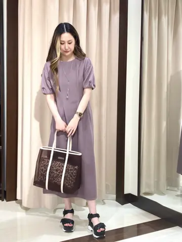 ANY SIS STAFF コーディネート画像