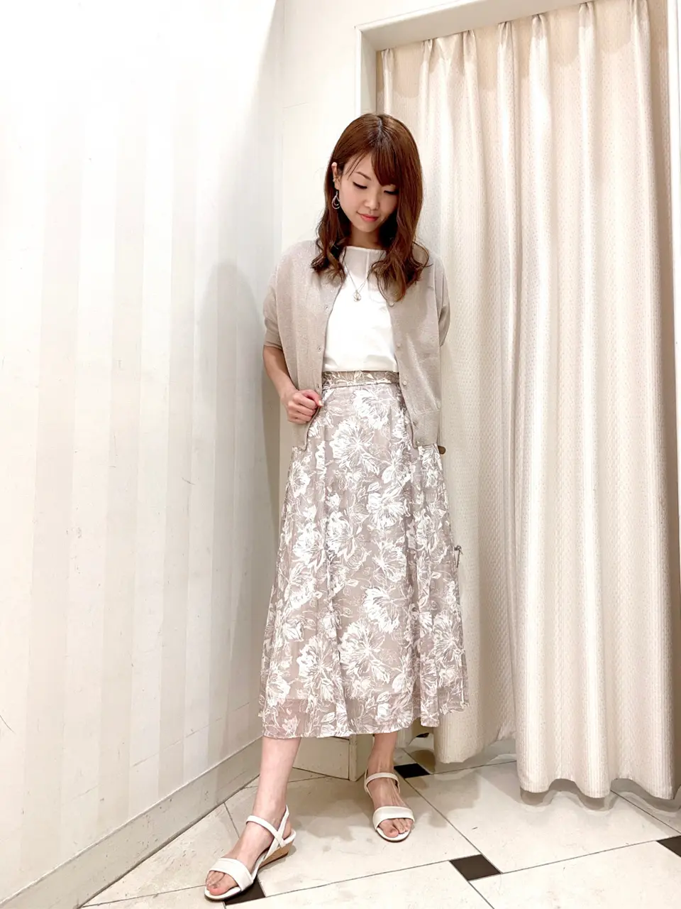 ANY SIS 金井 コーディネート画像