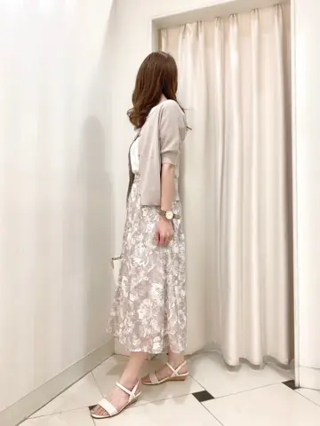 ANY SIS 金井 コーディネート画像