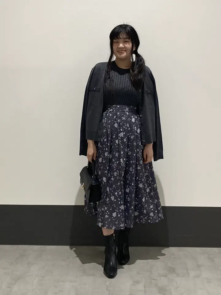 組曲 川根　彩 コーディネート画像