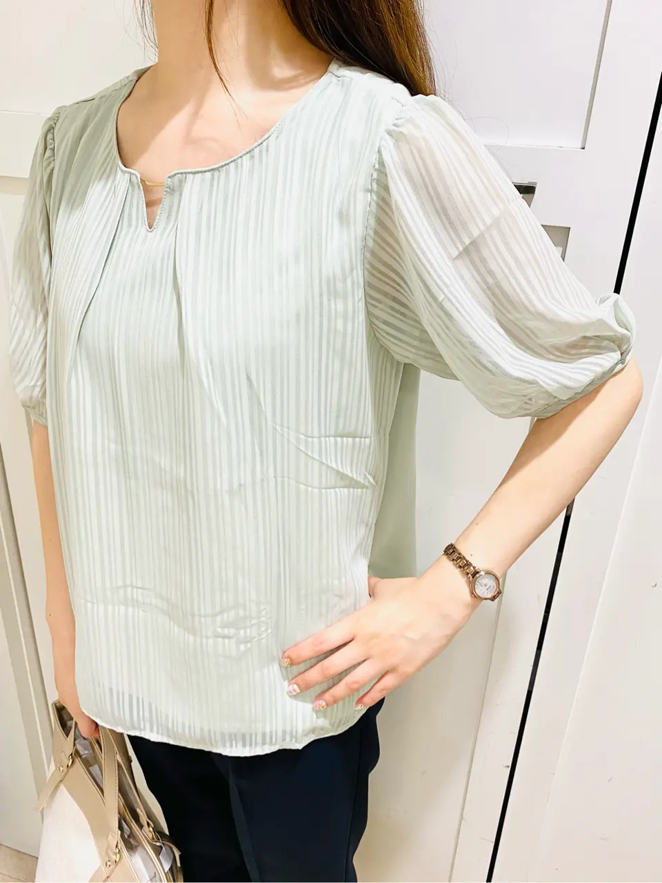 ANY SIS スタッフ コーディネート画像