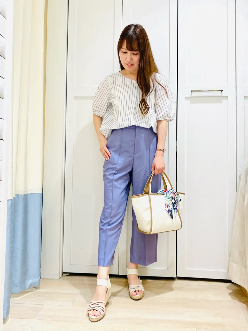 ANY SIS スタッフ コーディネート画像